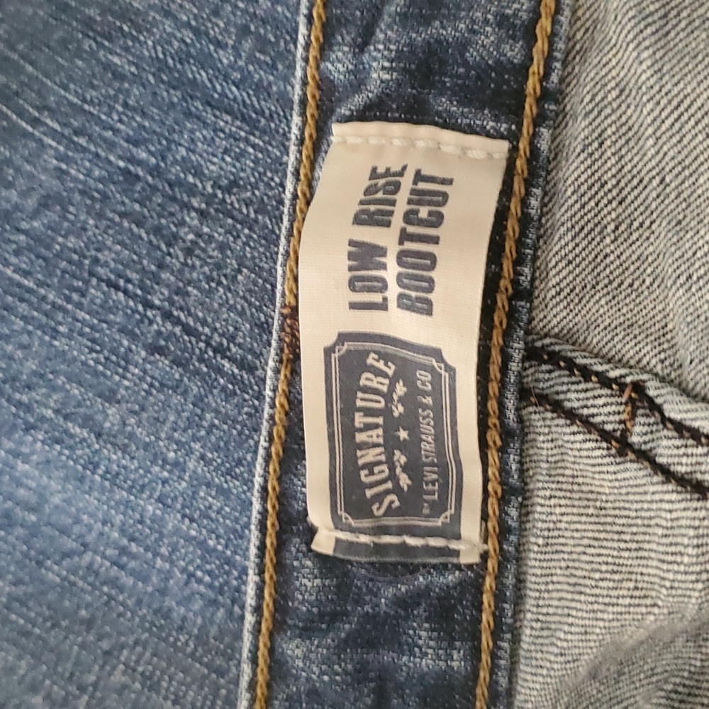 Levi's Signature Low Rise Bootcut Size 16 - Picture 4 of 8